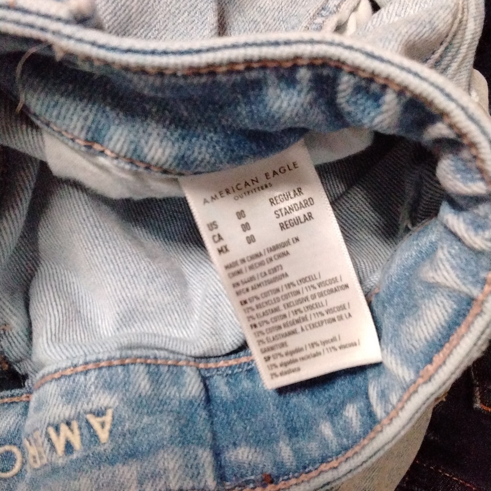 American Eagle Outfitters Blue Relaxed Jeans - Picture 4 of 4